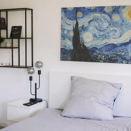 Modernes 1-zimmer ! *